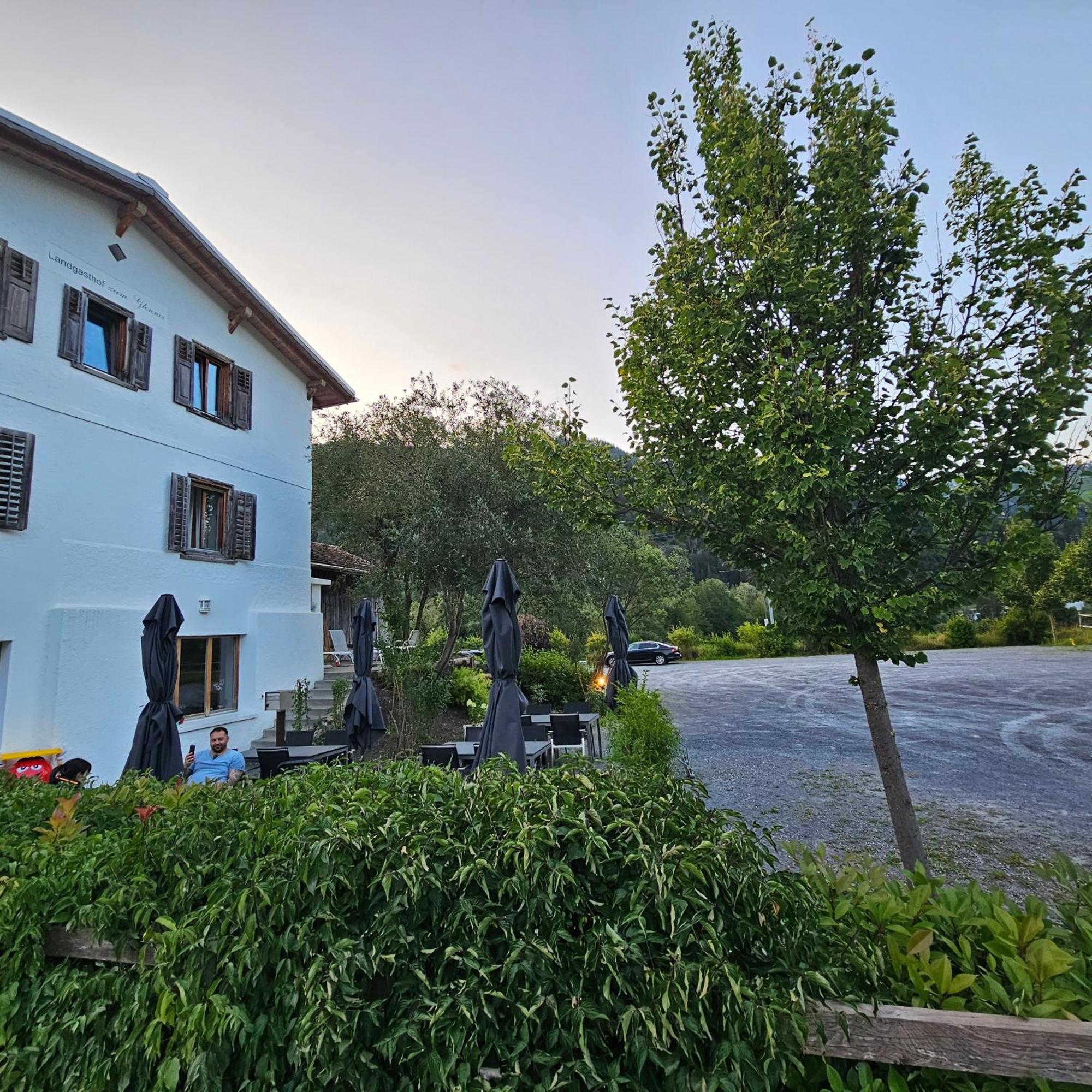 Landgasthof Zum Glenner Ilanz/Glion Bagian luar foto